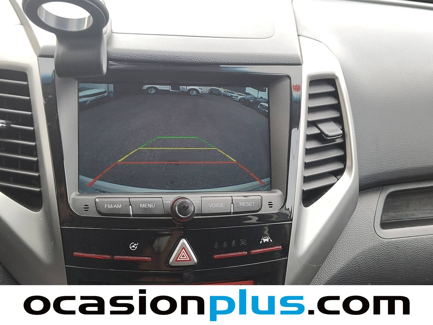 Equipamiento del SsangYong Tivoli SsangYong Tivoli G16 Limited 4x2 (128 CV)