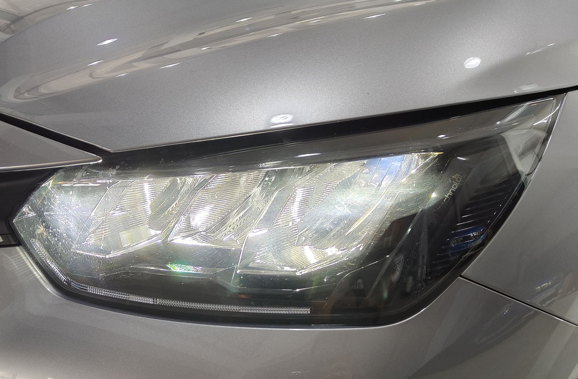 Peugeot 208 PureTech 100 Allure - foto 14