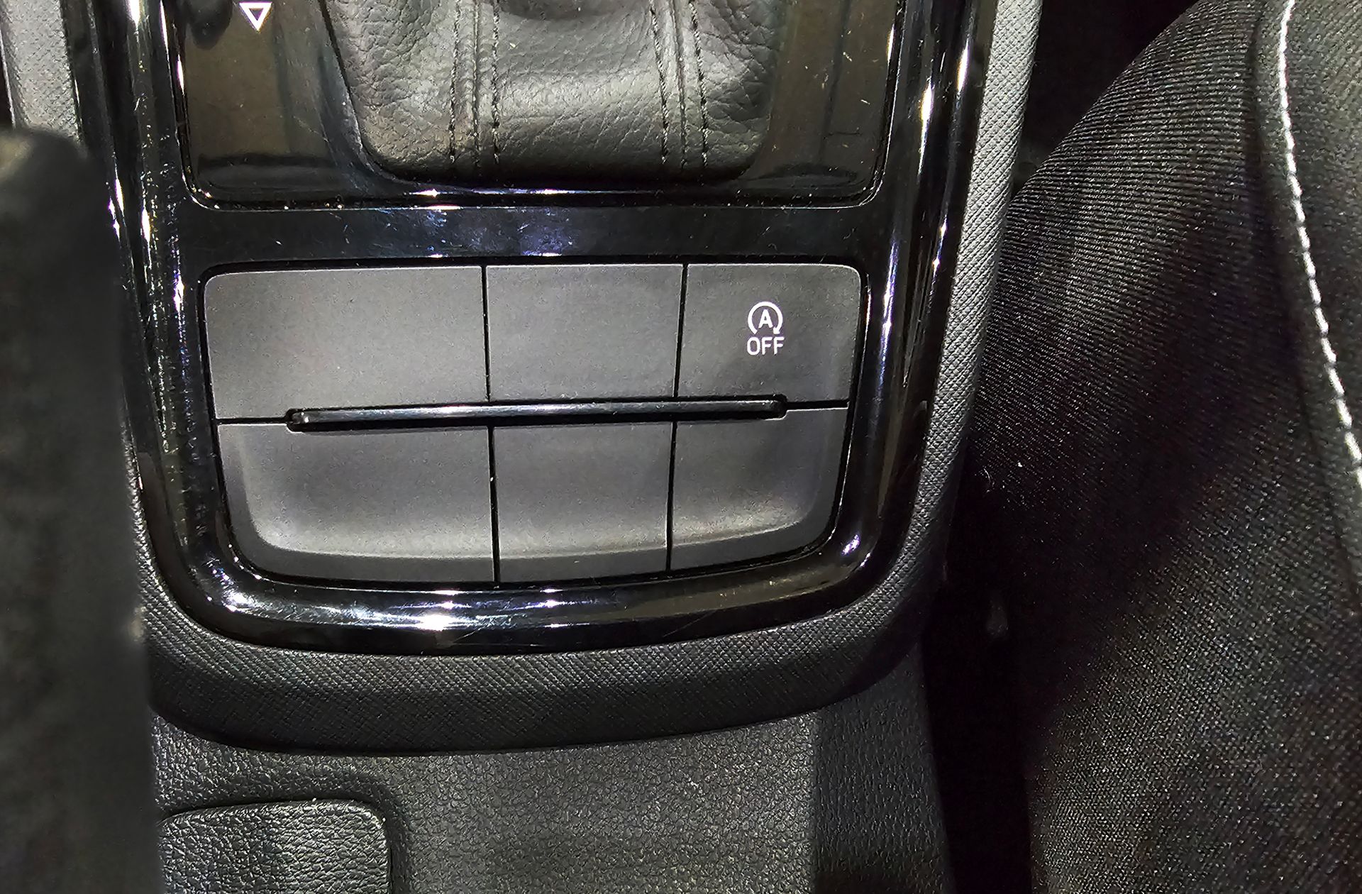 Škoda Kamiq 1.5 TSI Ambition DSG - foto 13