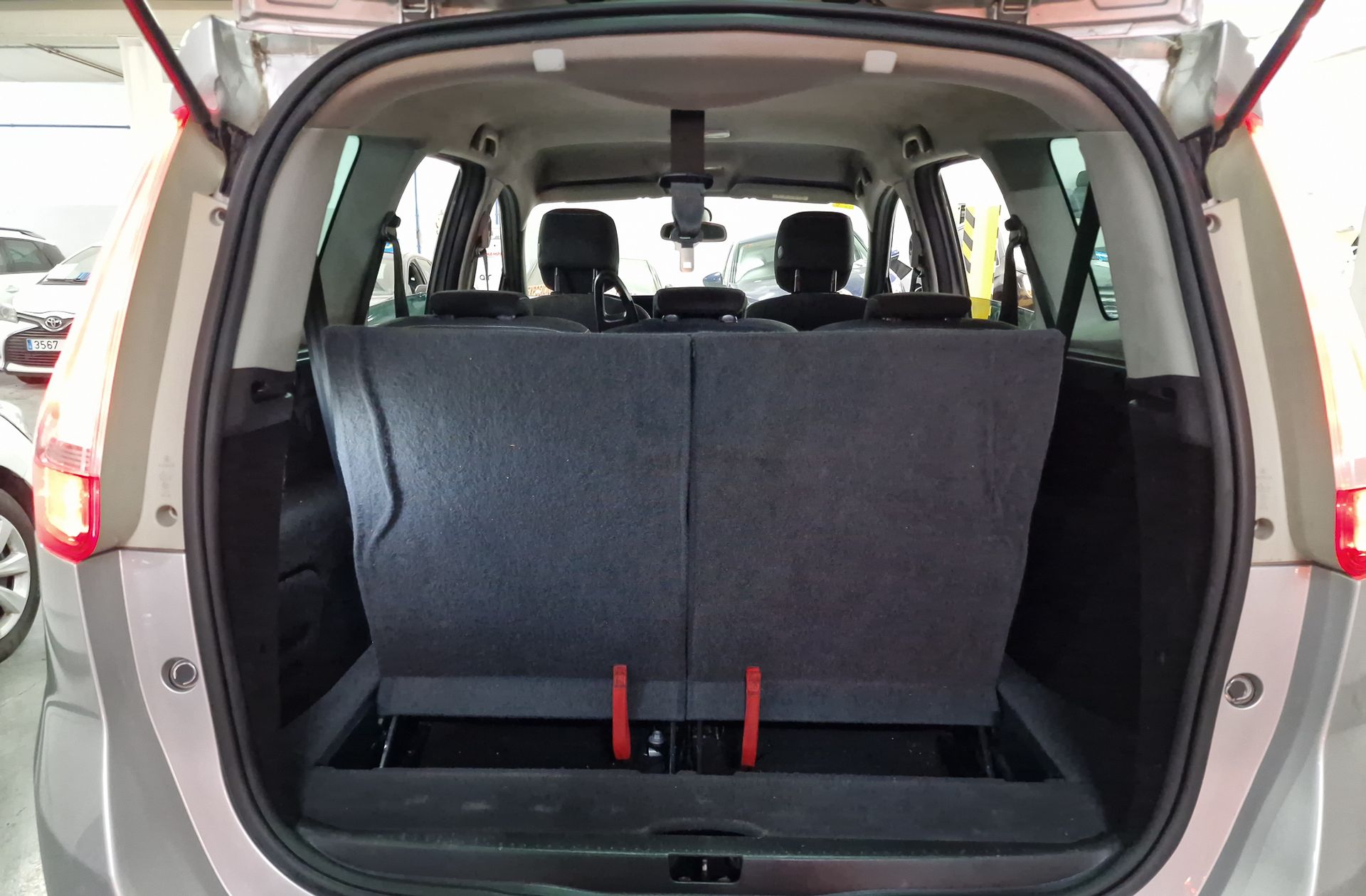 Renault Grand Scénic Limited Energy dCi 7 plazas - foto 14