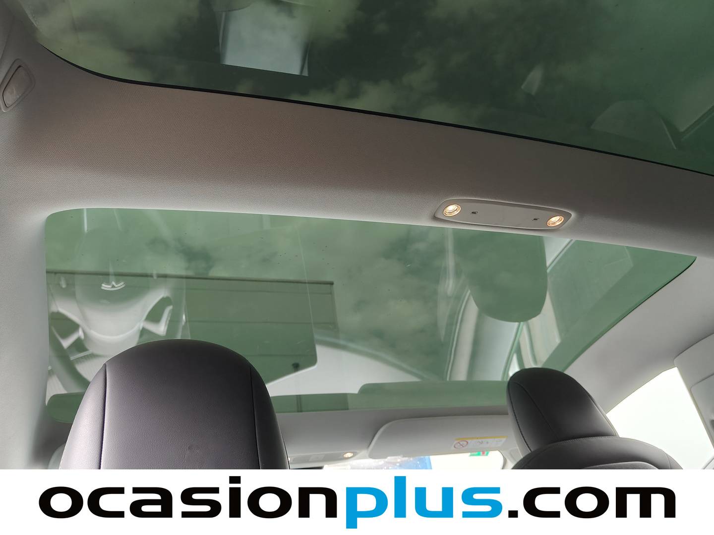 Equipamiento del Tesla Model 3 Tesla Model 3 Gran Autonomía 4WD (498 CV)