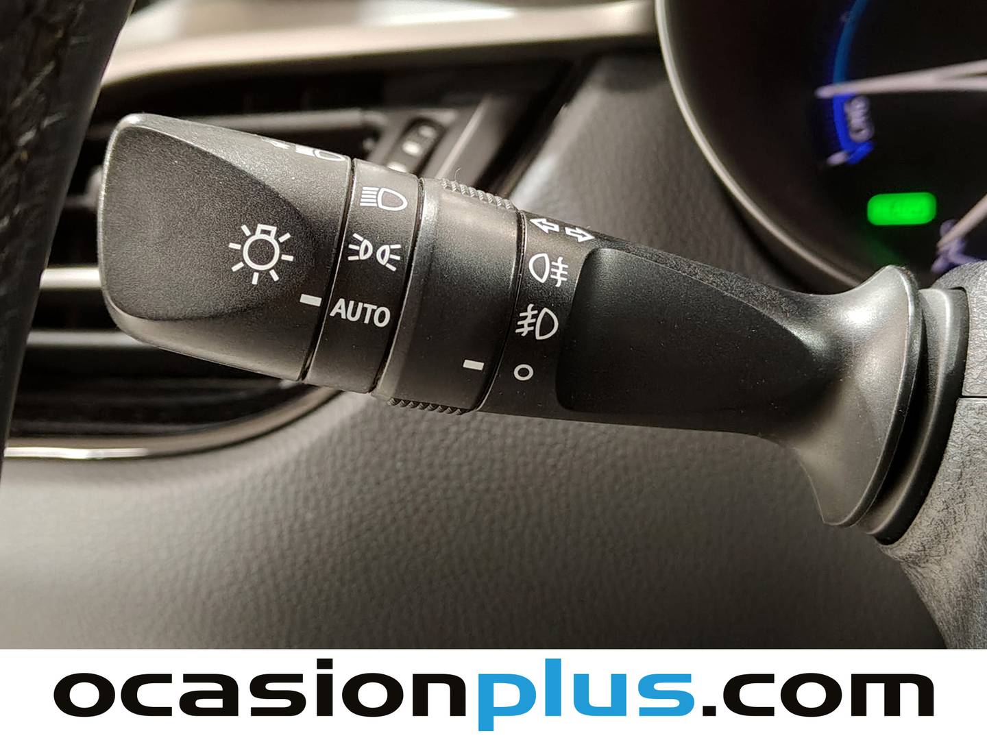 Acabados Toyota C-HR Toyota C-HR 1.8 125H Advance (122 CV)