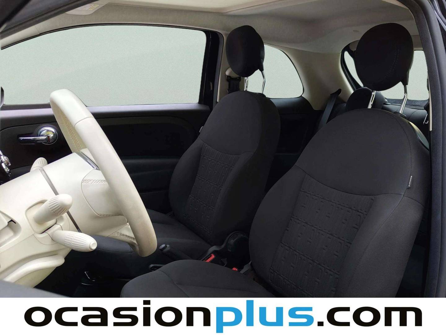 Foto asientos delanteros Fiat 500 Fiat 500 1.0 Hybrid Dolcevita (70 CV)