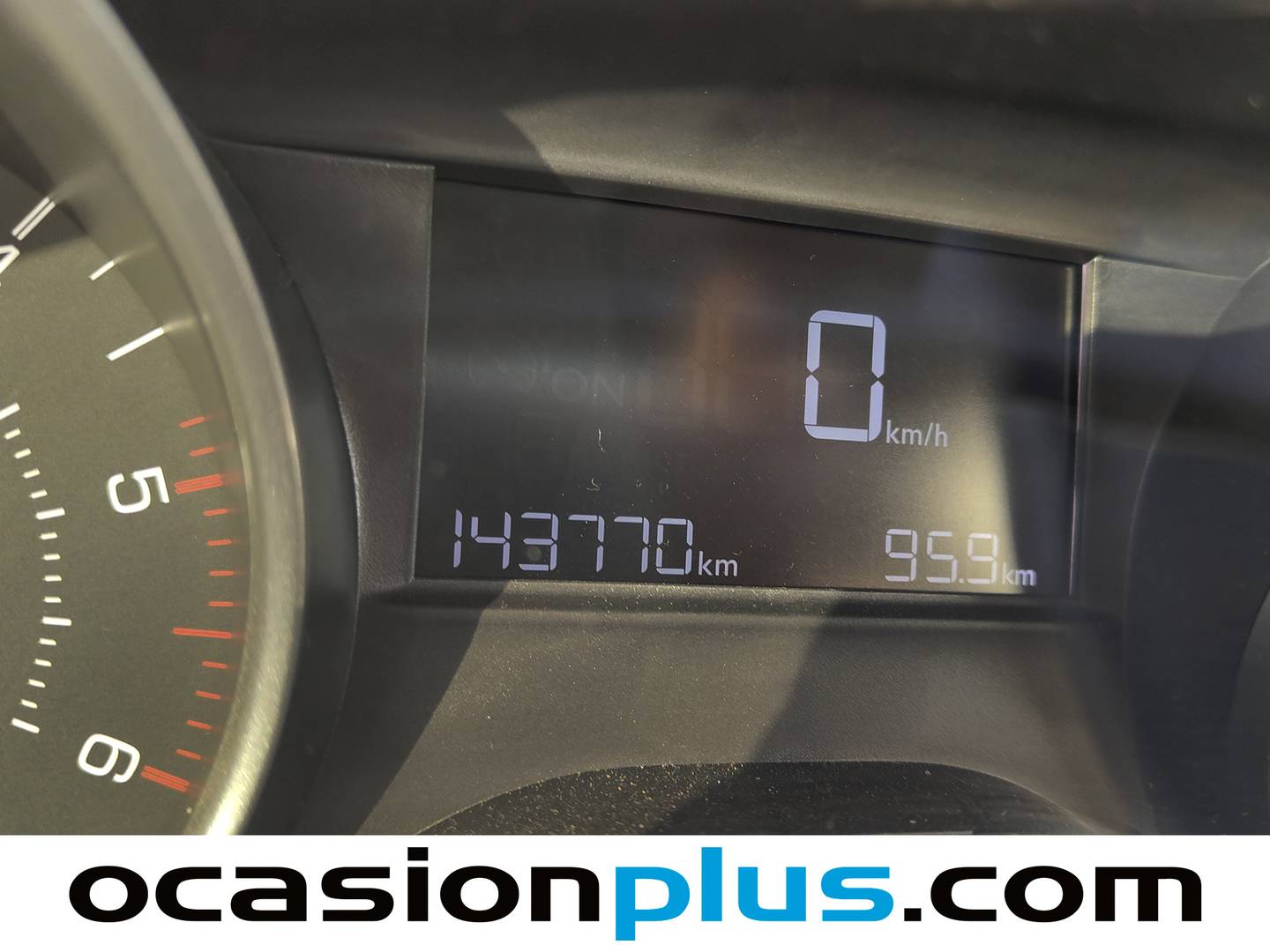Peugeot 208 Peugeot 208 1.6 BlueHDi Style (75 CV) seminuevo