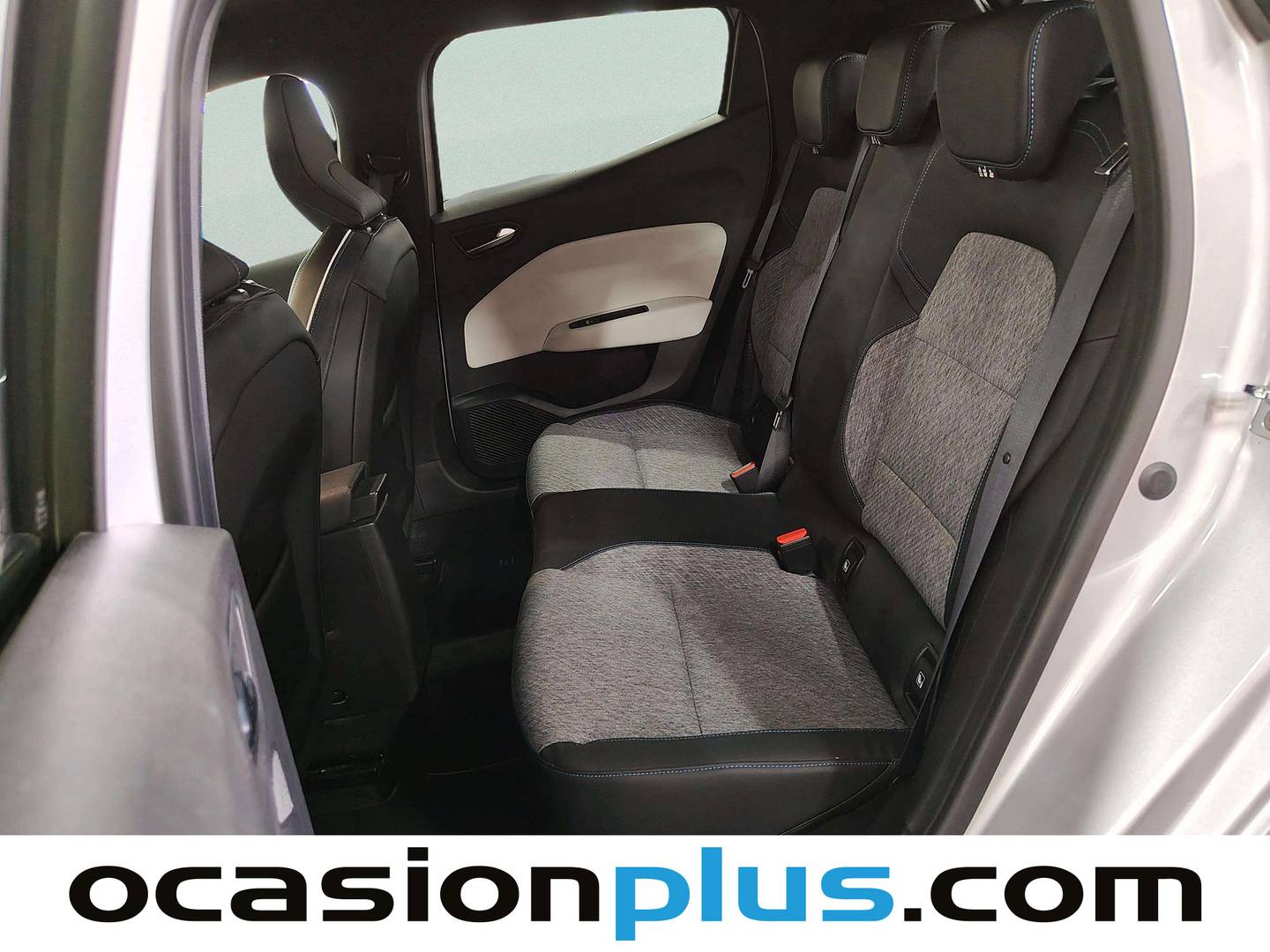Foto asientos traseros Renault Clio Renault Clio SL Edition E-Tech Híbrido (140 CV)