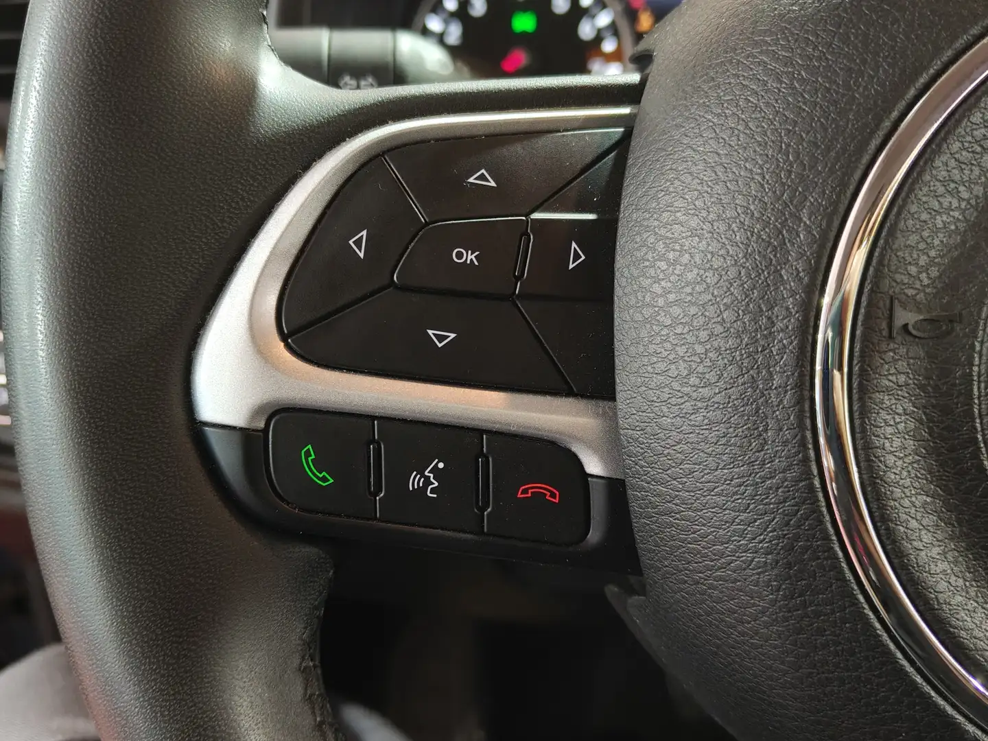 Foto Jeep Renegade Jeep Renegade 1.5 Limited ATX (130 CV)