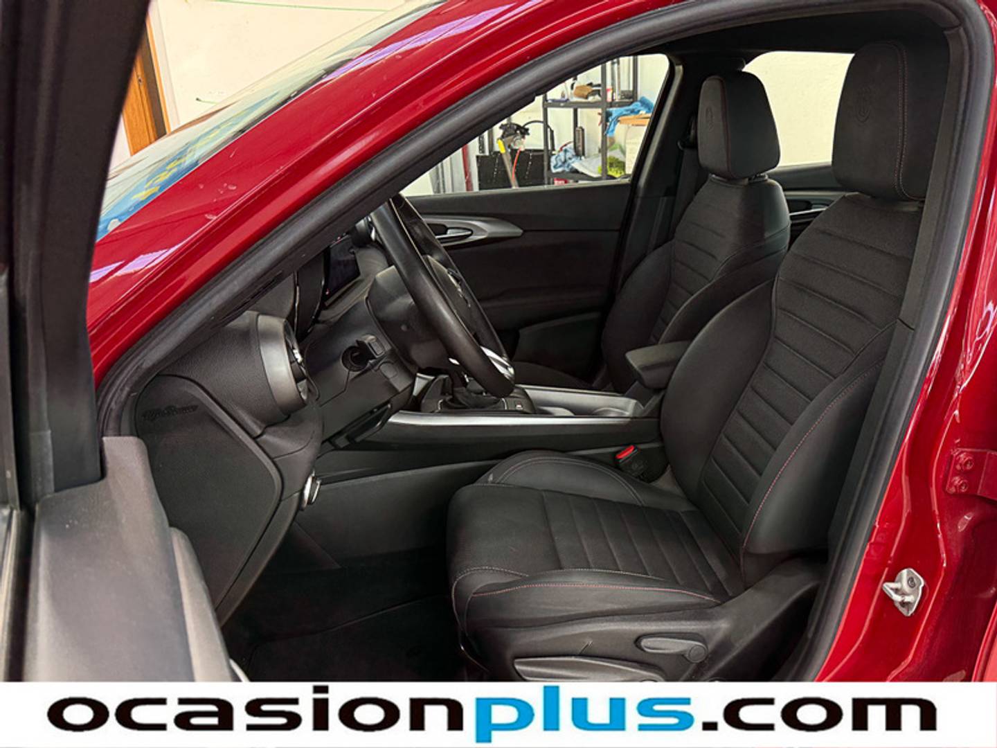 Foto asientos delanteros Alfa Romeo Tonale Alfa Romeo Tonale Tonale 1.5 MHEV Sprint FWD (130 CV)