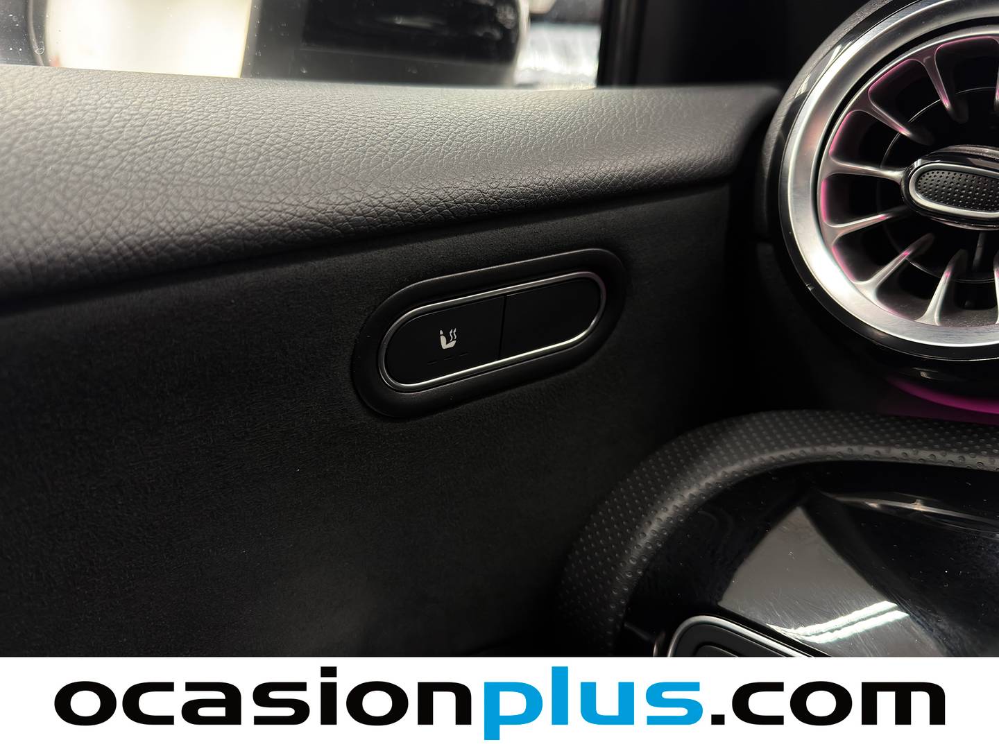Equipamiento del Mercedes Clase A Mercedes Clase A Clase A 180 (136 CV)Pack AMG