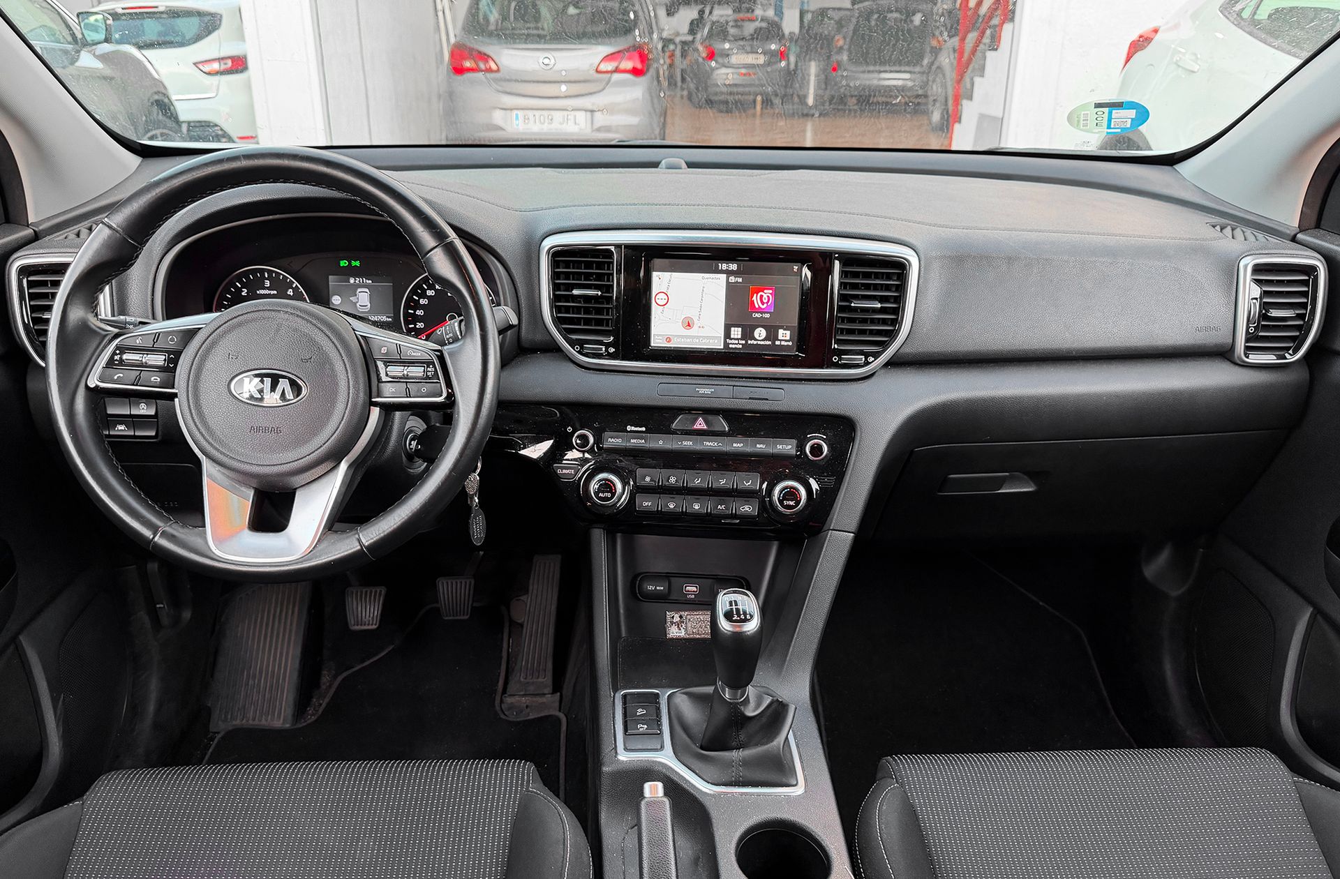 Kia Sportage 1.6 MHEV Drive 4x2 - foto 9