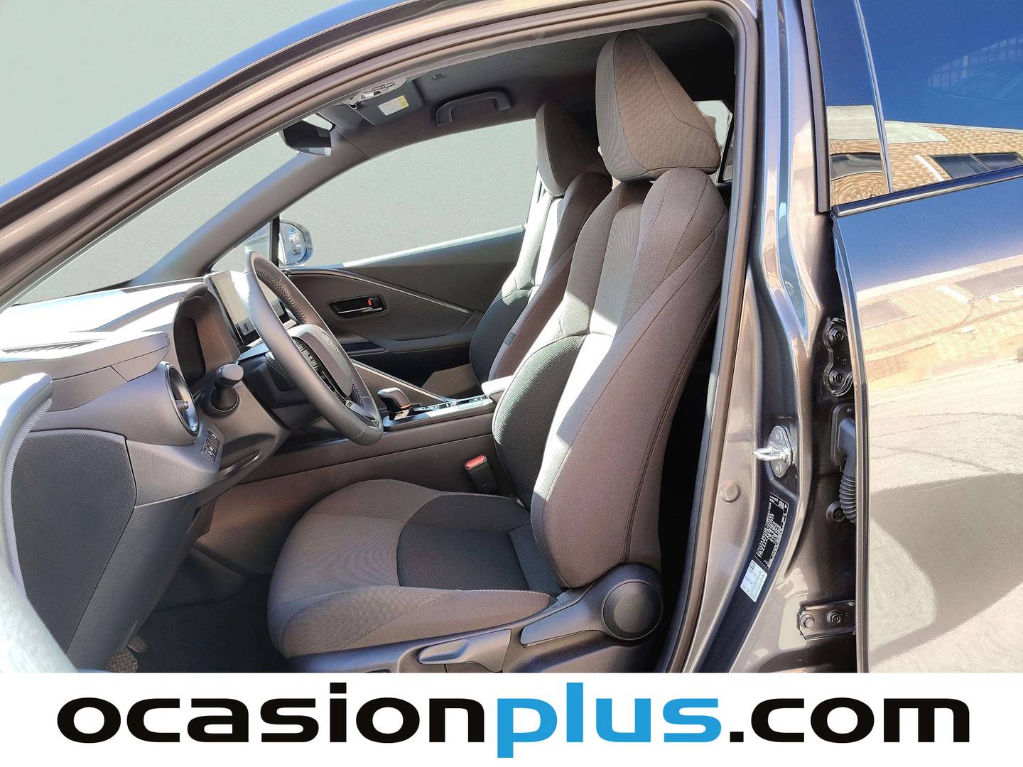 Foto asientos delanteros Toyota C-HR Toyota C-HR 140H Advance (140 CV)