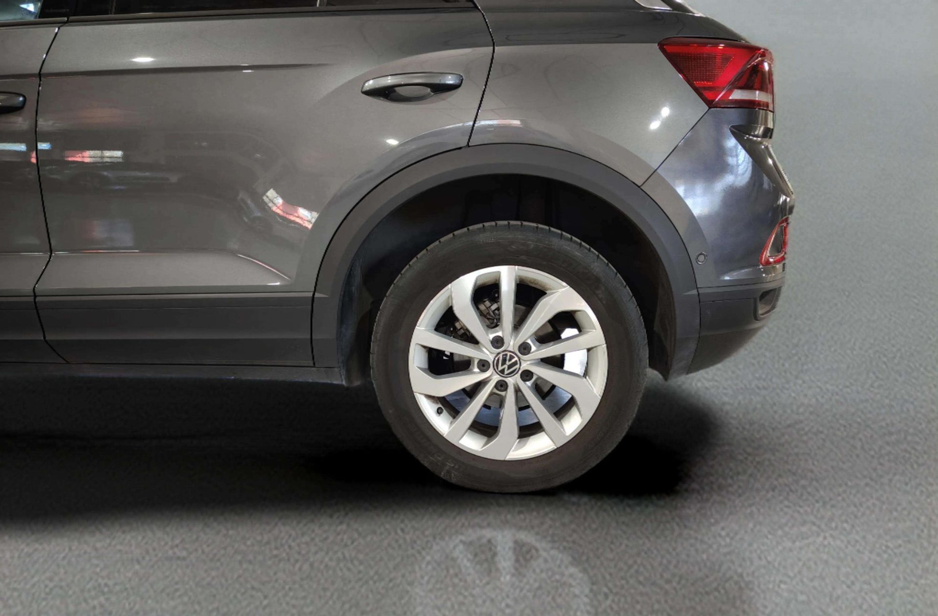 Volkswagen T-Roc Life 1.0 TSI - foto 36
