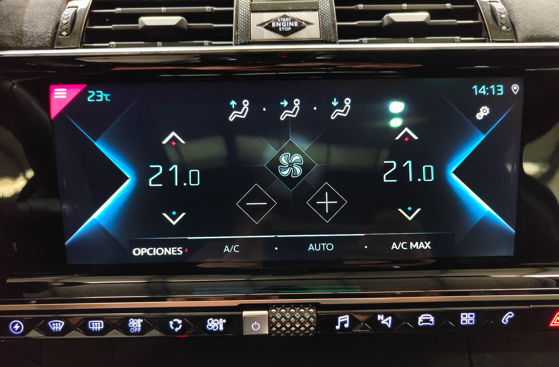 DS 7 Crossback E-Tense 300 Performance Line+ 4WD - foto 35