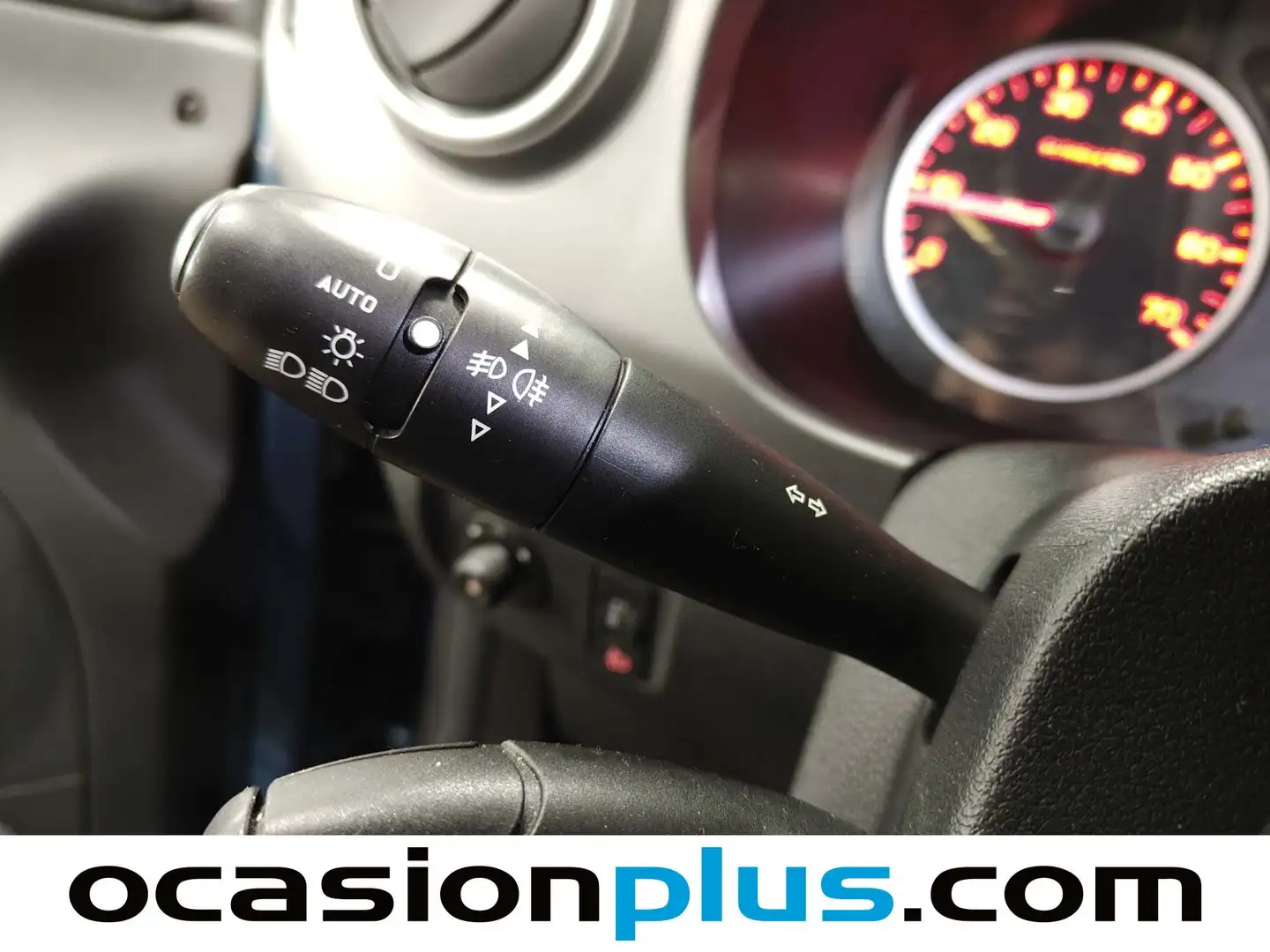 Foto Citroën Berlingo Citroen Berlingo BlueHDi 120 Multispace 20 Aniversario (120 CV)