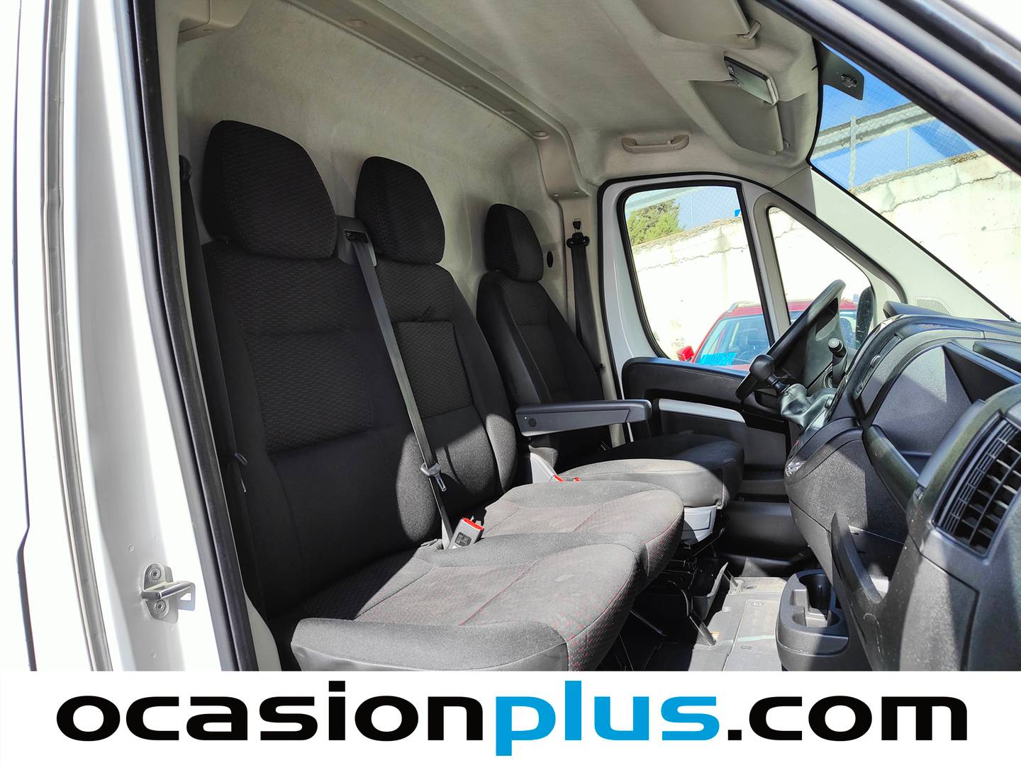 Fotos maletero Peugeot Boxer Peugeot Boxer Furgon BlueHDi 140 S&S 335 L3H2 (140 CV)