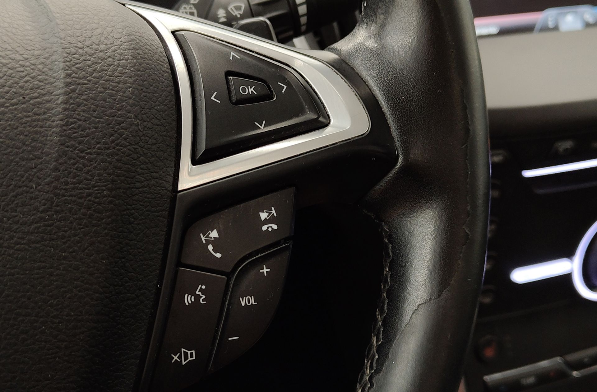 Ford S-Max 2.0 TDCi Titanium PowerShift - foto 33