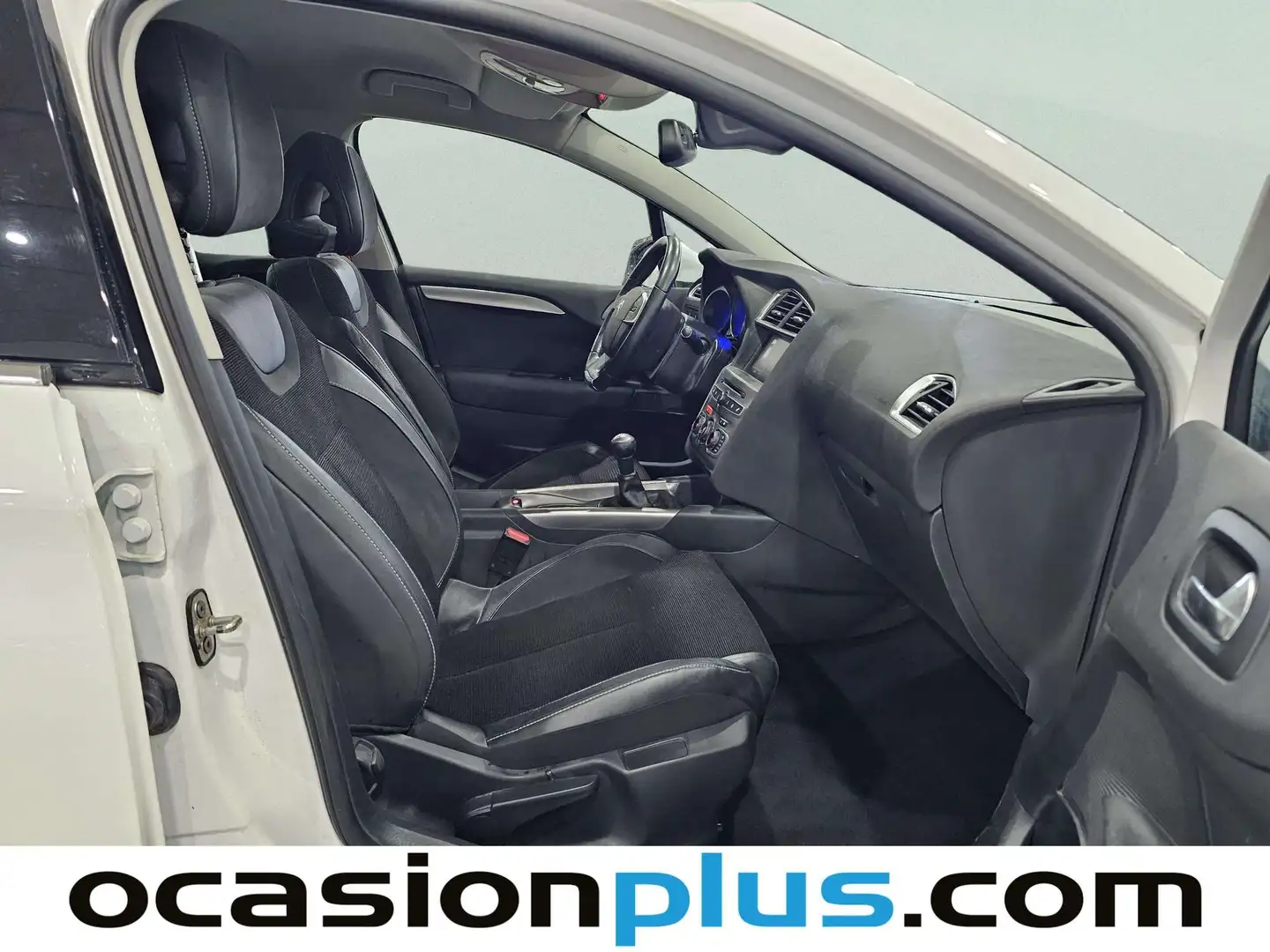 Foto Citroën C4 Citroen C4 BlueHDi 100 Feel Edition (99 CV)