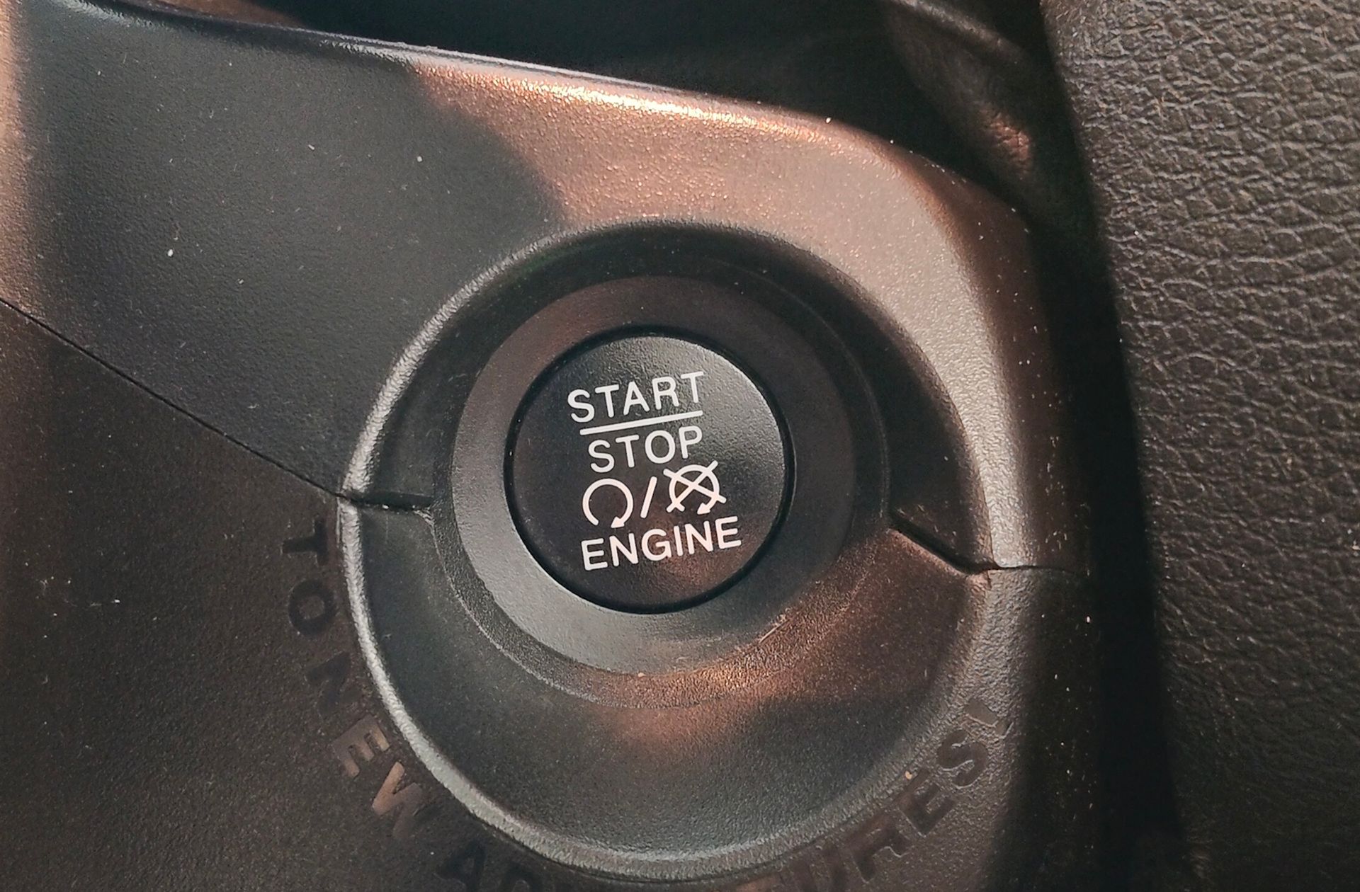 Jeep Renegade 1.3G Limited 4x2 Ddct - foto 31