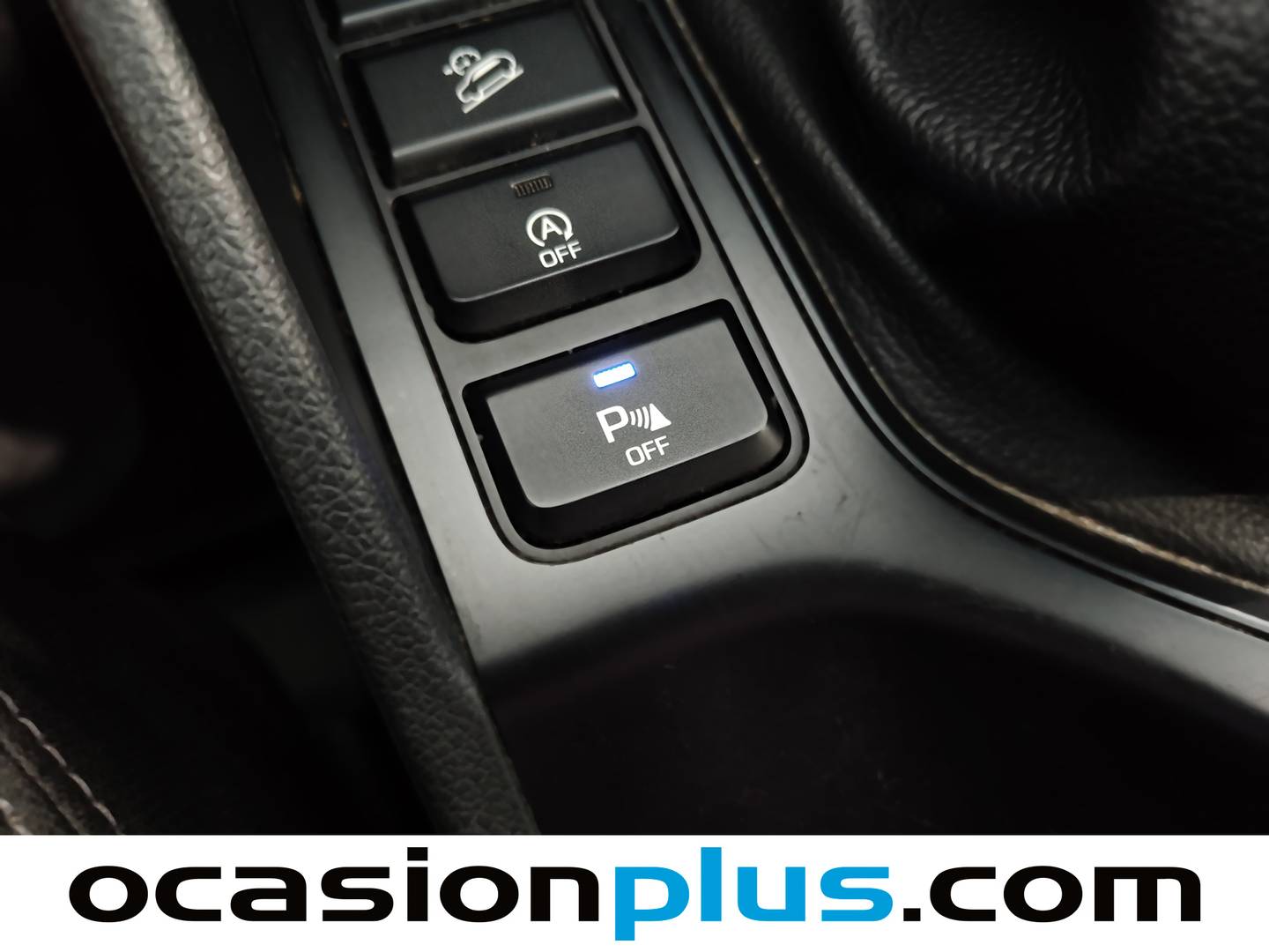 Extras y acabados del Hyundai Tucson Hyundai Tucson 1.6 GDI BlueDrive Essence 4x2 (132 CV)