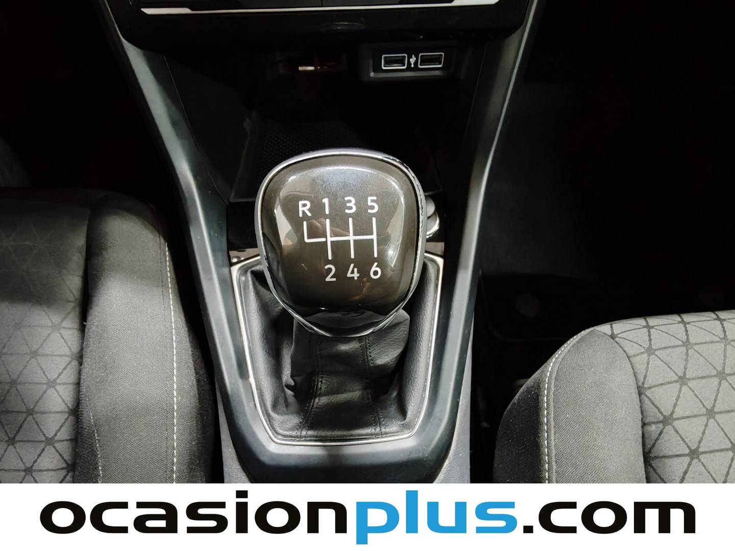 Foto Volkswagen T-Cross Volkswagen T-Cross Advance 1.0 TSI (115 CV)