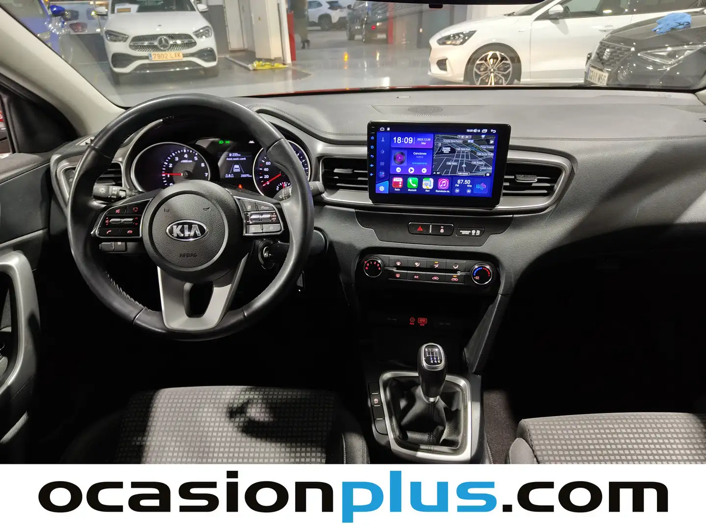 Foto KIA Ceed Kia Ceed 1.0 T-GDi Concept (120 CV)