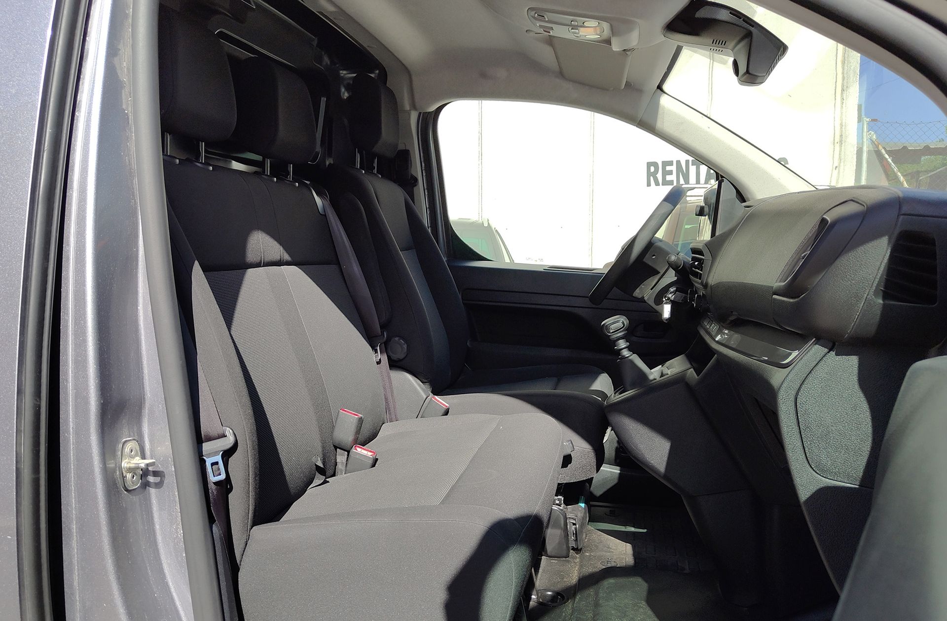 Peugeot Expert Furgon BlueHDi 120 Standard - foto 14