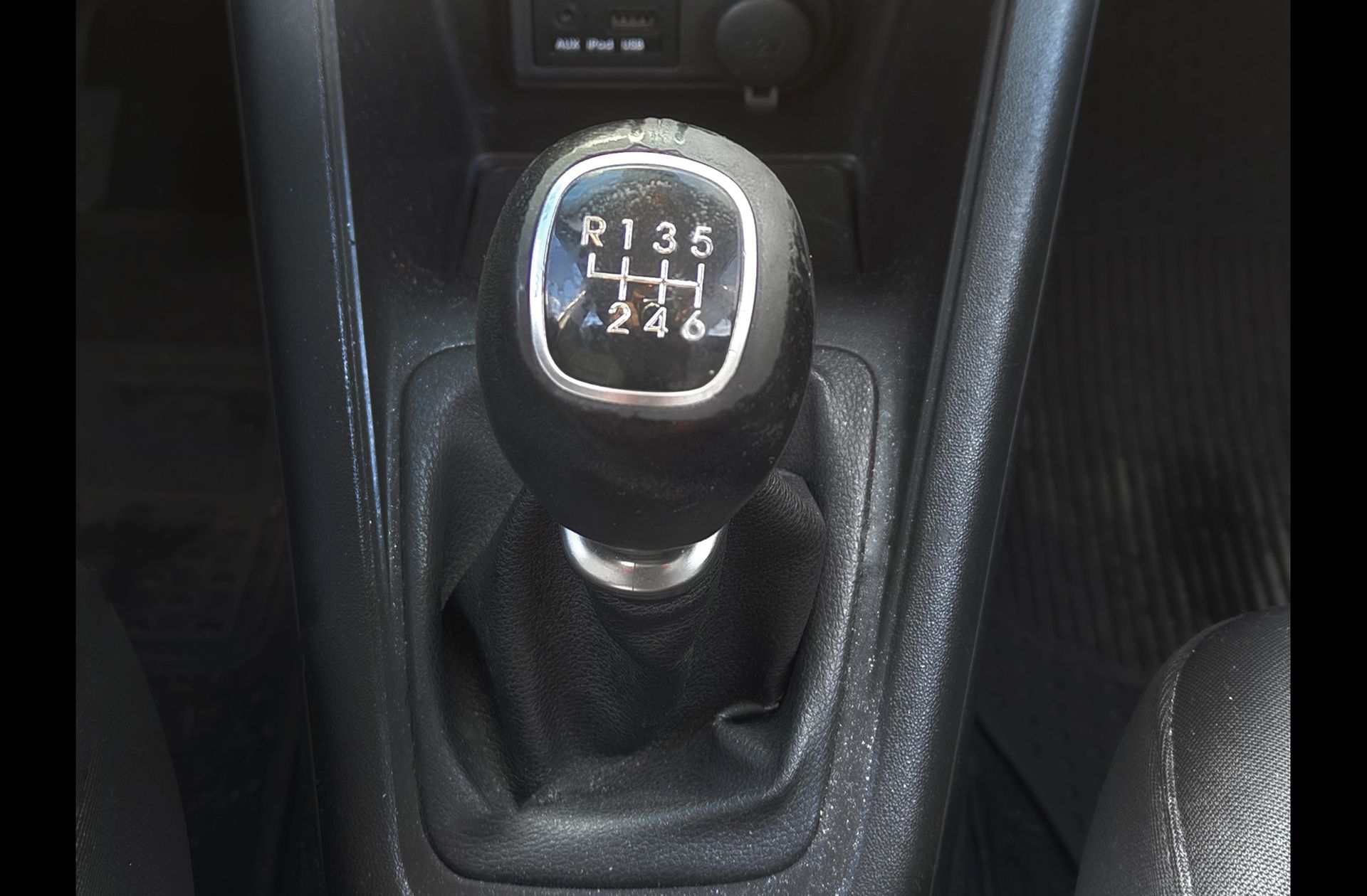 Hyundai ix20 1.6 CRDi Bluedrive Tecno - foto 6