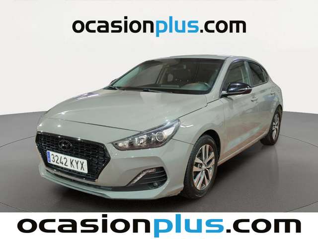 Hyundai i30 Fastback 1.0 TGDI Klass (120 CV) de segunda mano
