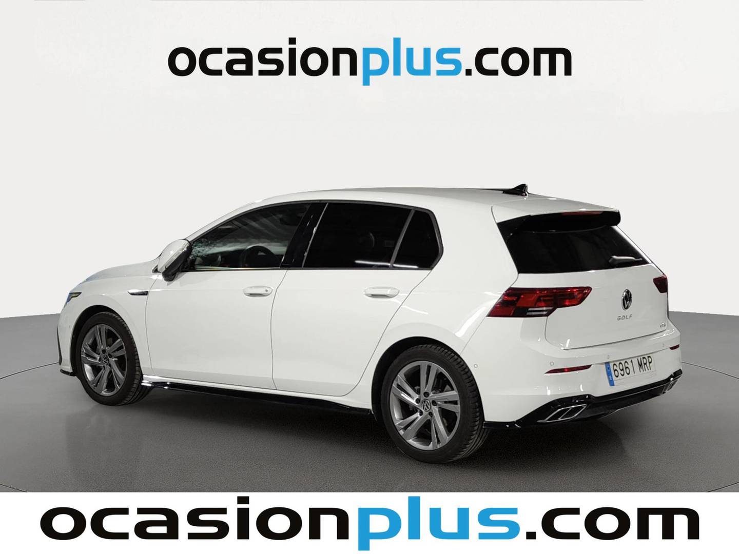 Foto trasera Volkswagen Golf Volkswagen Golf R-Line 1.5 eTSI (150 CV) DSG izquierda