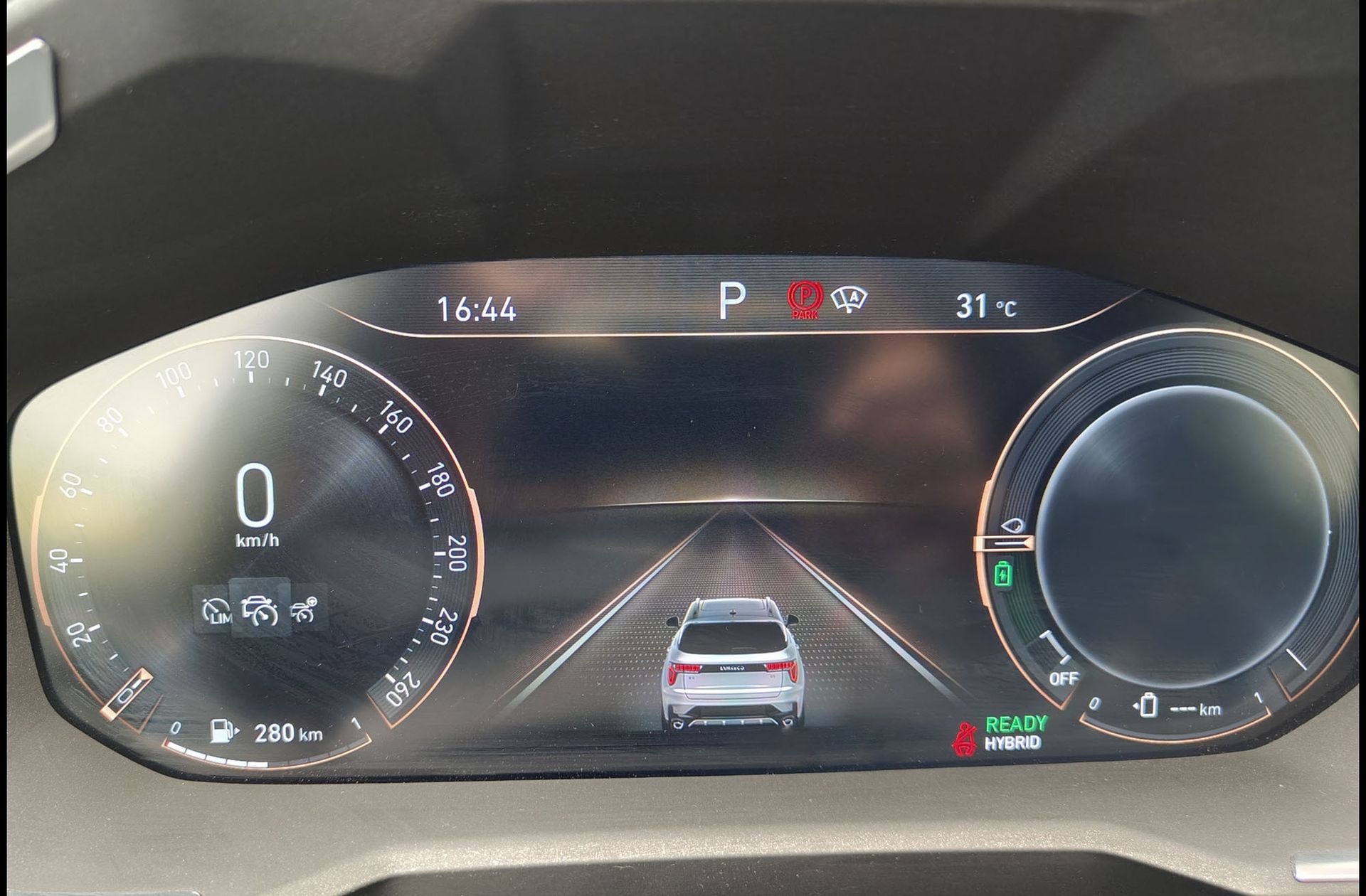 Lynk & Co 01 1.5 PHEV - foto 29