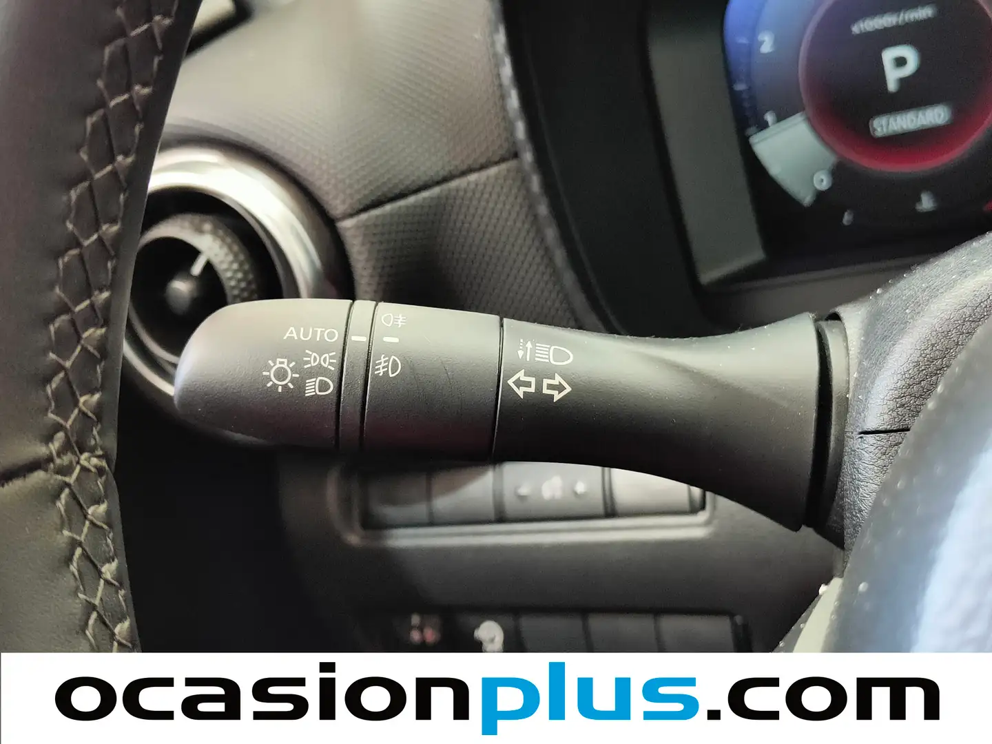 Foto Nissan JUKE Nissan Juke DIG-T N-Connecta 4x2 DCT (114 CV)