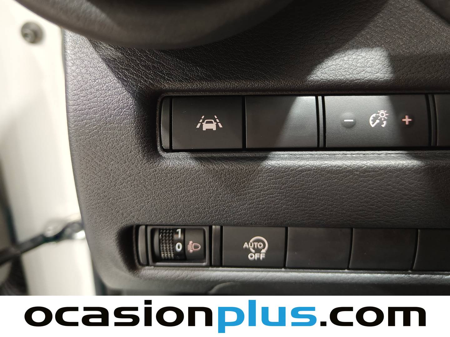 Foto Nissan JUKE Nissan Juke DIG-T 114 N-Design 4X2 (114 CV)