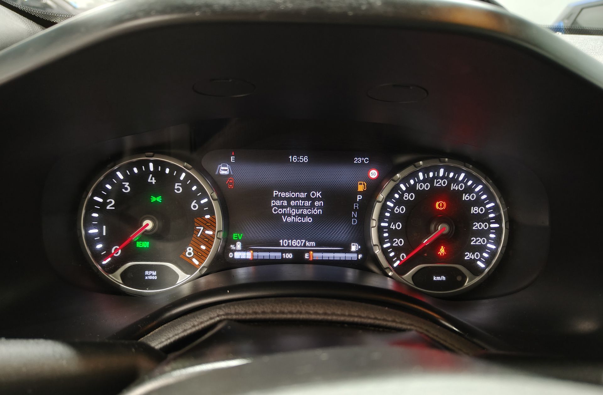 Jeep Renegade eHybrid 1.5 Limited ATX - foto 21