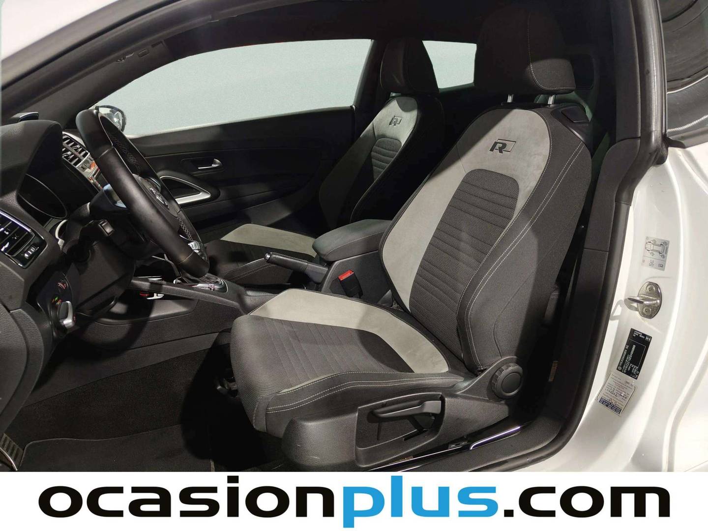 Foto Volkswagen Scirocco Volkswagen Scirocco R-Line 2.0 TDI BMT (150 CV) DSG