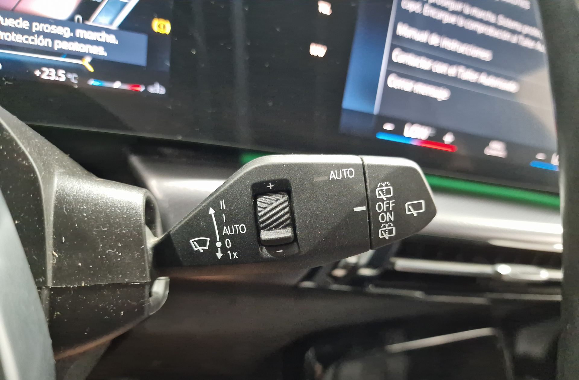 BMW X1 sDrive18i Pack M - foto 32
