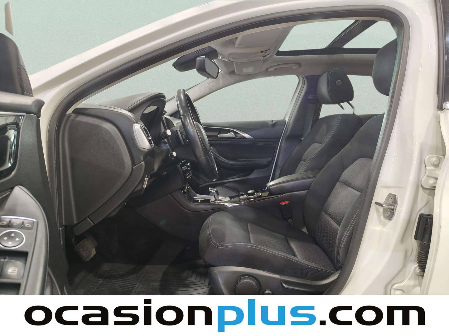 Foto asientos delanteros Infiniti QX30 Infiniti QX30 2.2D Premium AWD 7DCT (170 CV)