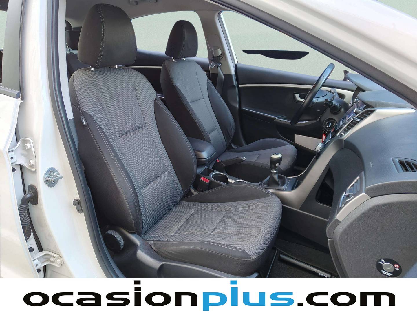 Foto Hyundai i30 Hyundai i30 1.4 CRDI SLE (90 CV)