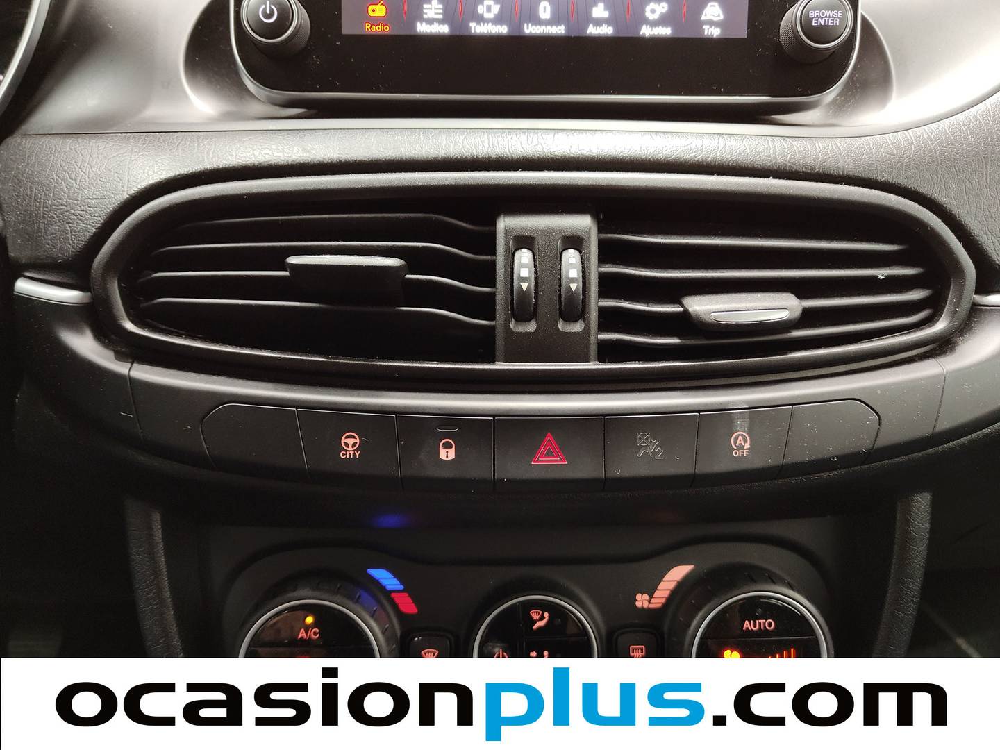 Acabados Fiat Tipo Fiat Tipo 1.4 Fire Lounge (95 CV)