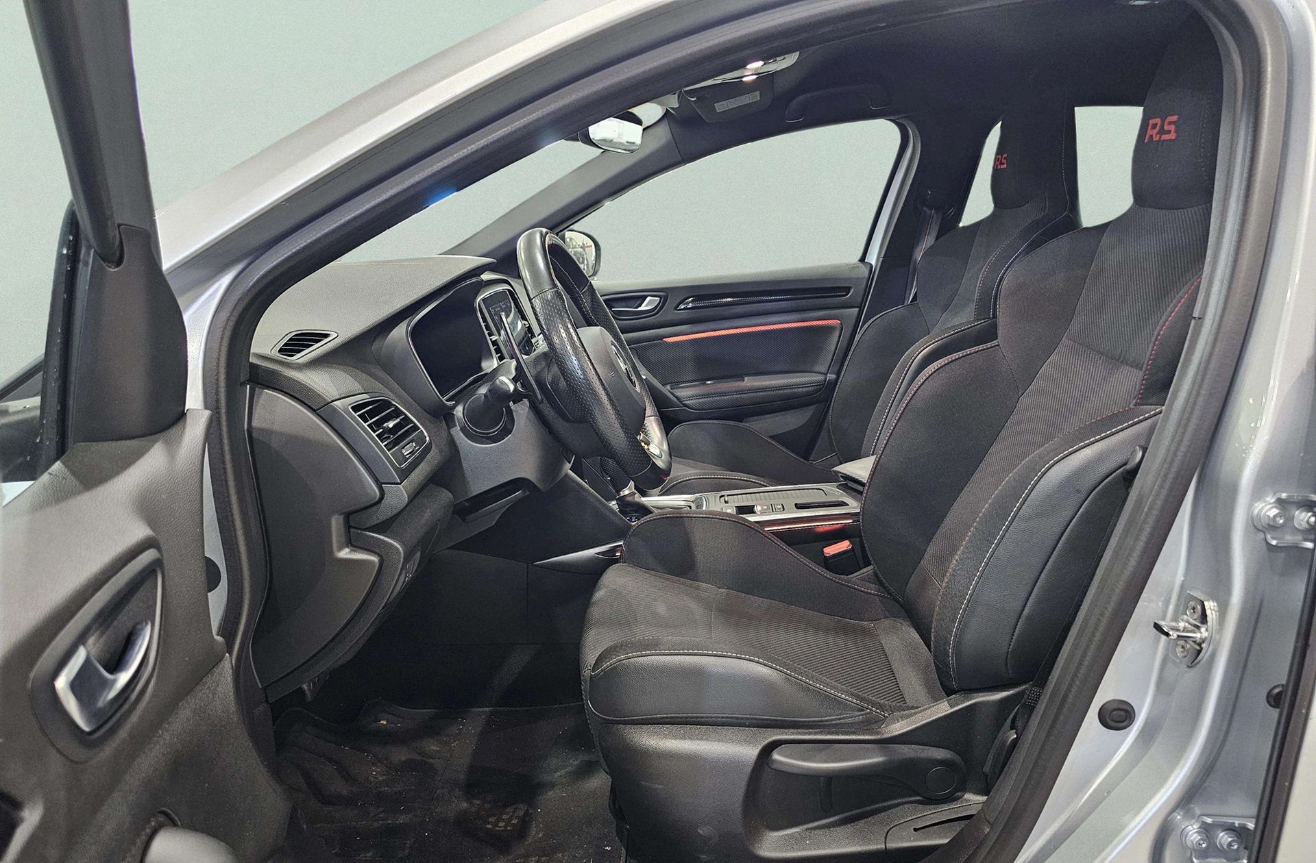 Renault Mégane RS TCe GPF EDC - foto 16