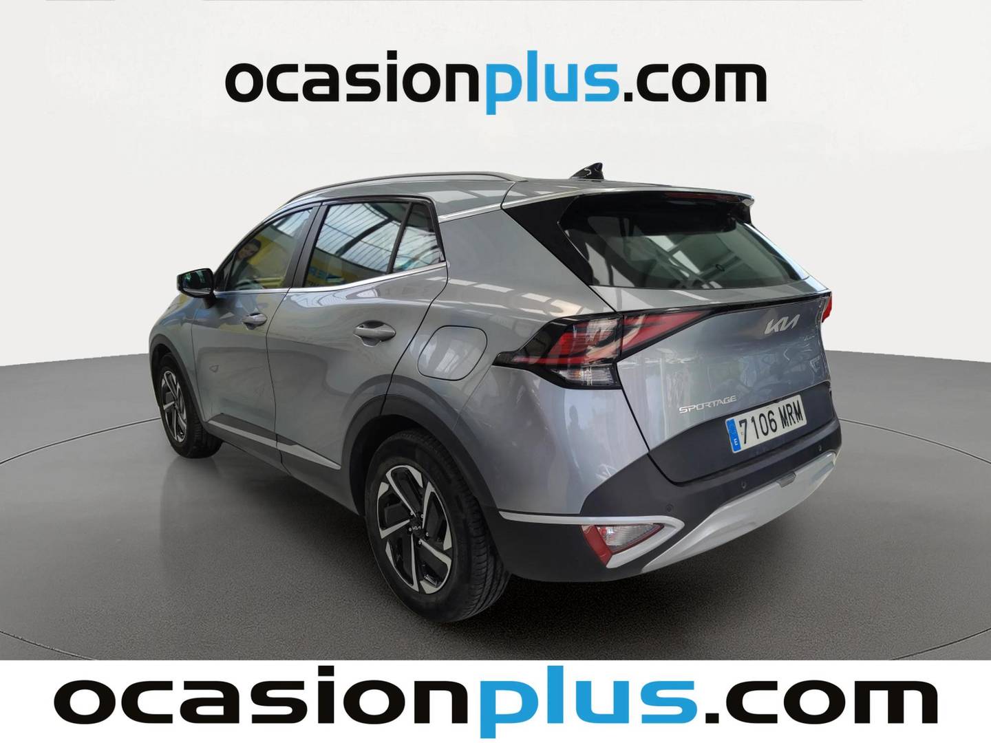 Foto trasera KIA Sportage KIA Sportage 1.6 T-GDi MHEV Drive 4x2 (150 CV) izquierda