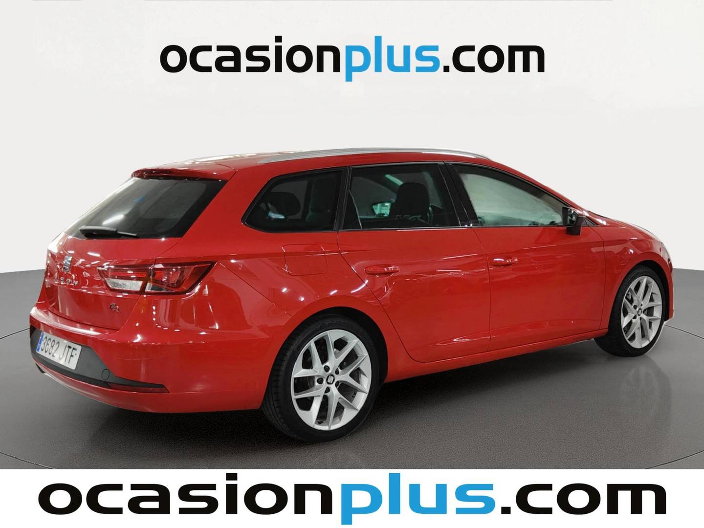 Foto trasera Seat León Seat León ST 1.4 TSI ACT S&S FR (150 CV) derecha