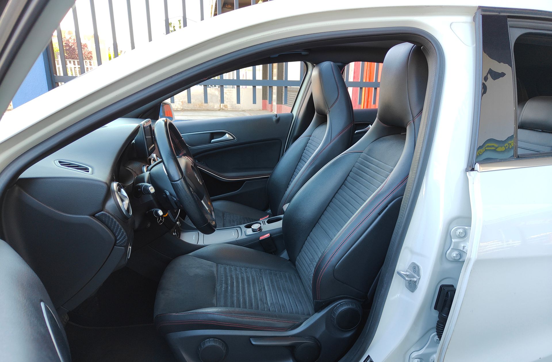 Mercedes-Benz Clase A 200 CDI AMG Line - foto 10