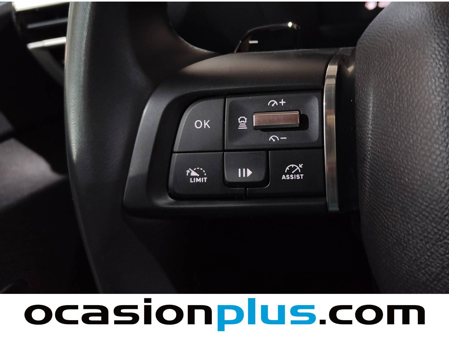 Citroën C4 Citroën C4 Hybrid 136 e-DCS6 Max (136 CV) automático