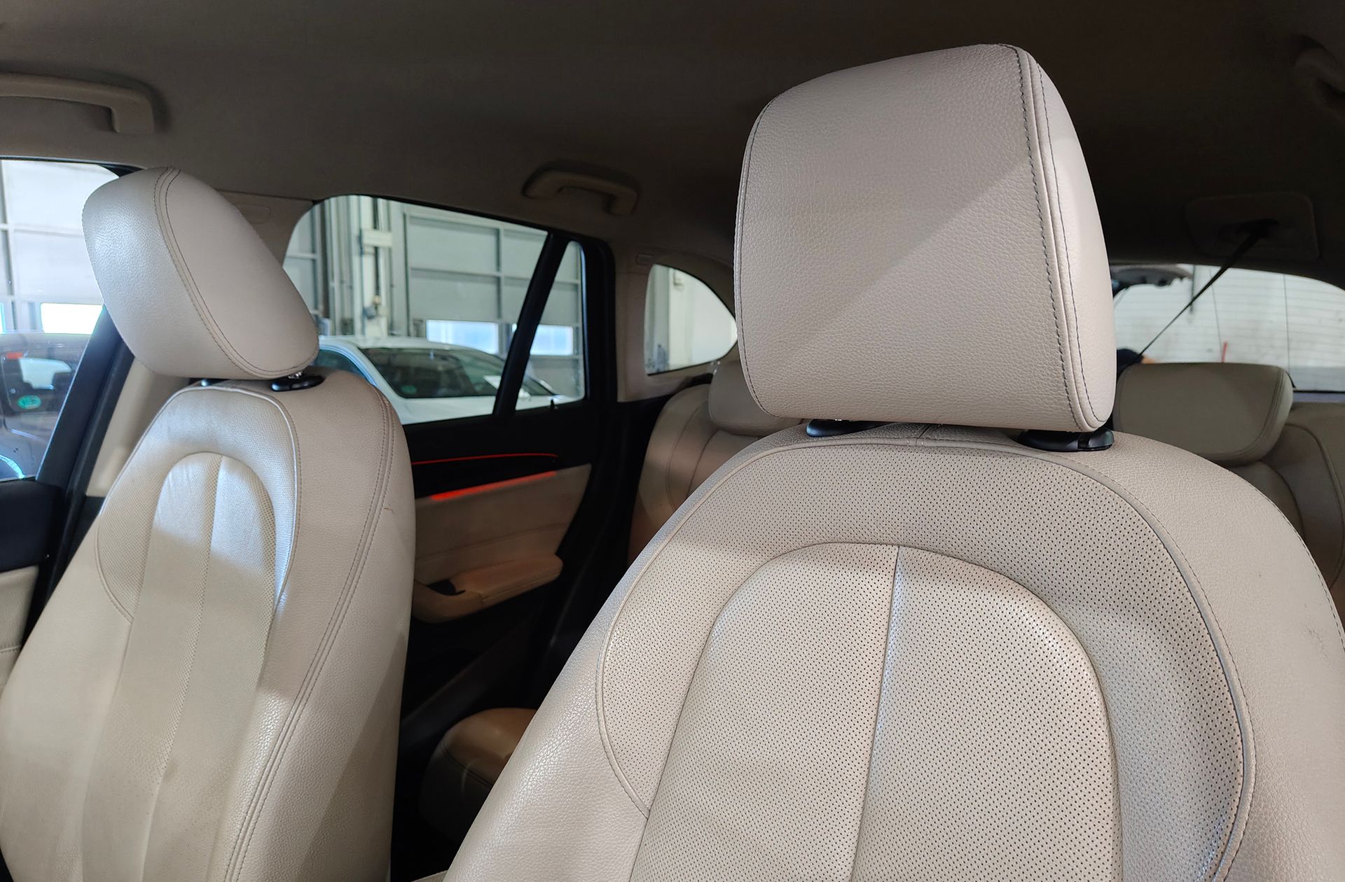 BMW X1 sDrive18i - foto 7
