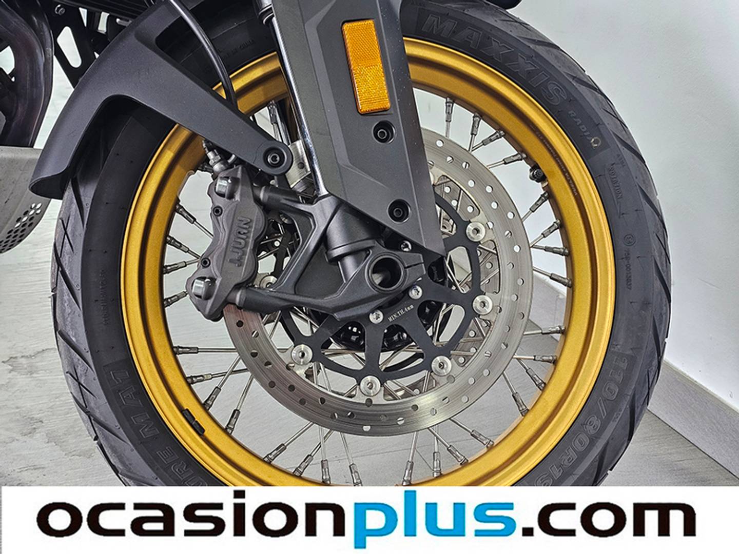 Foto CFMOTO 800MT CFMOTO 800MT TOURING (91 CV)