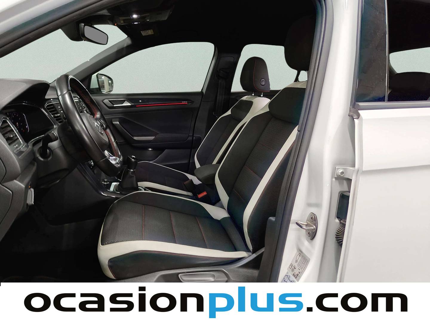 Foto asientos delanteros Volkswagen T-Roc Volkswagen T-Roc Sport 1.6 TDI (115 CV)