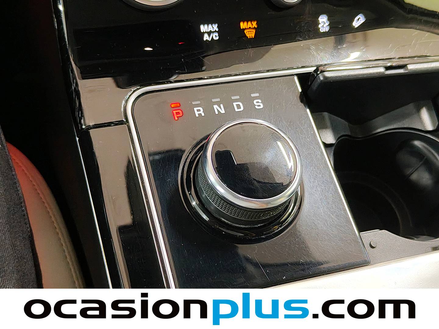 Land Rover Range Rover Velar Land Rover Range Rover Velar P300 R-Dynamic SE 4WD Auto (300 CV) de ocasión