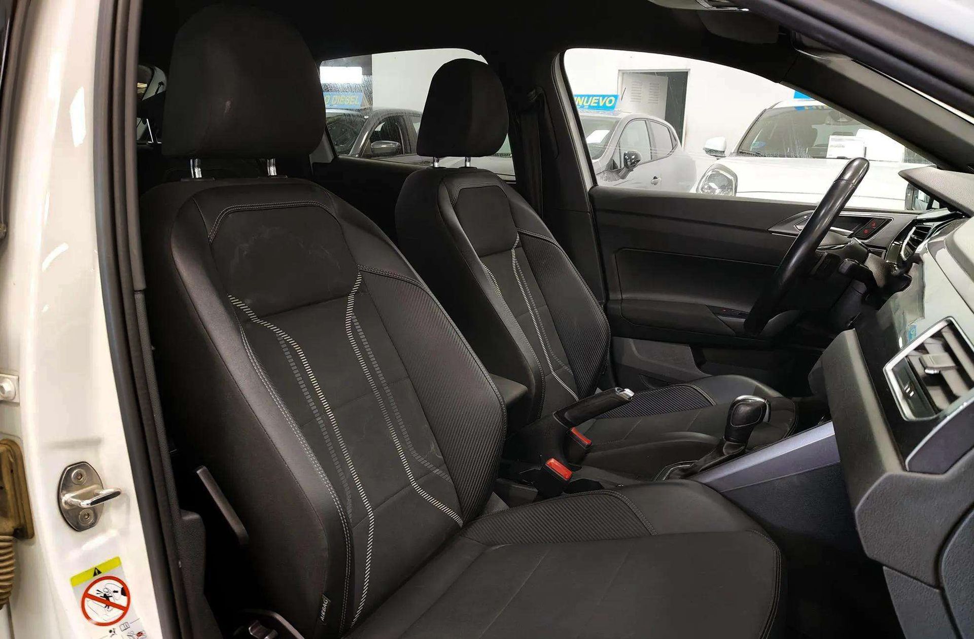 Volkswagen Polo R-Line 1.0 TSI DSG - foto 19