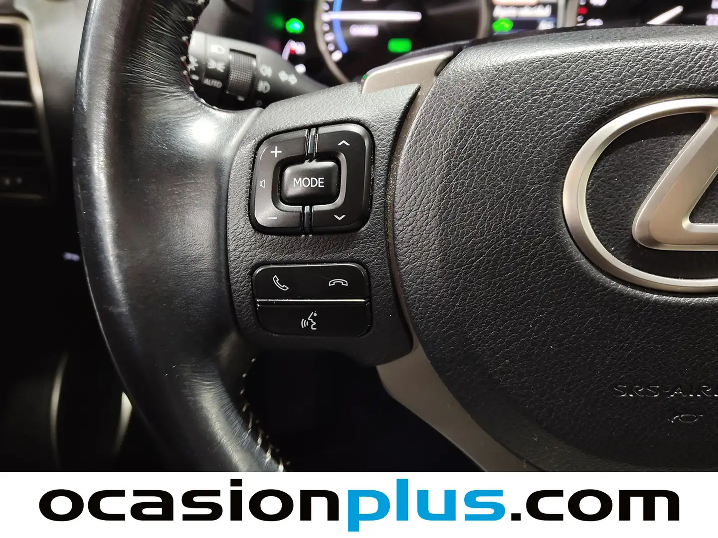 Foto Lexus NX Lexus NX 300h Corporate 2WD (197 CV)