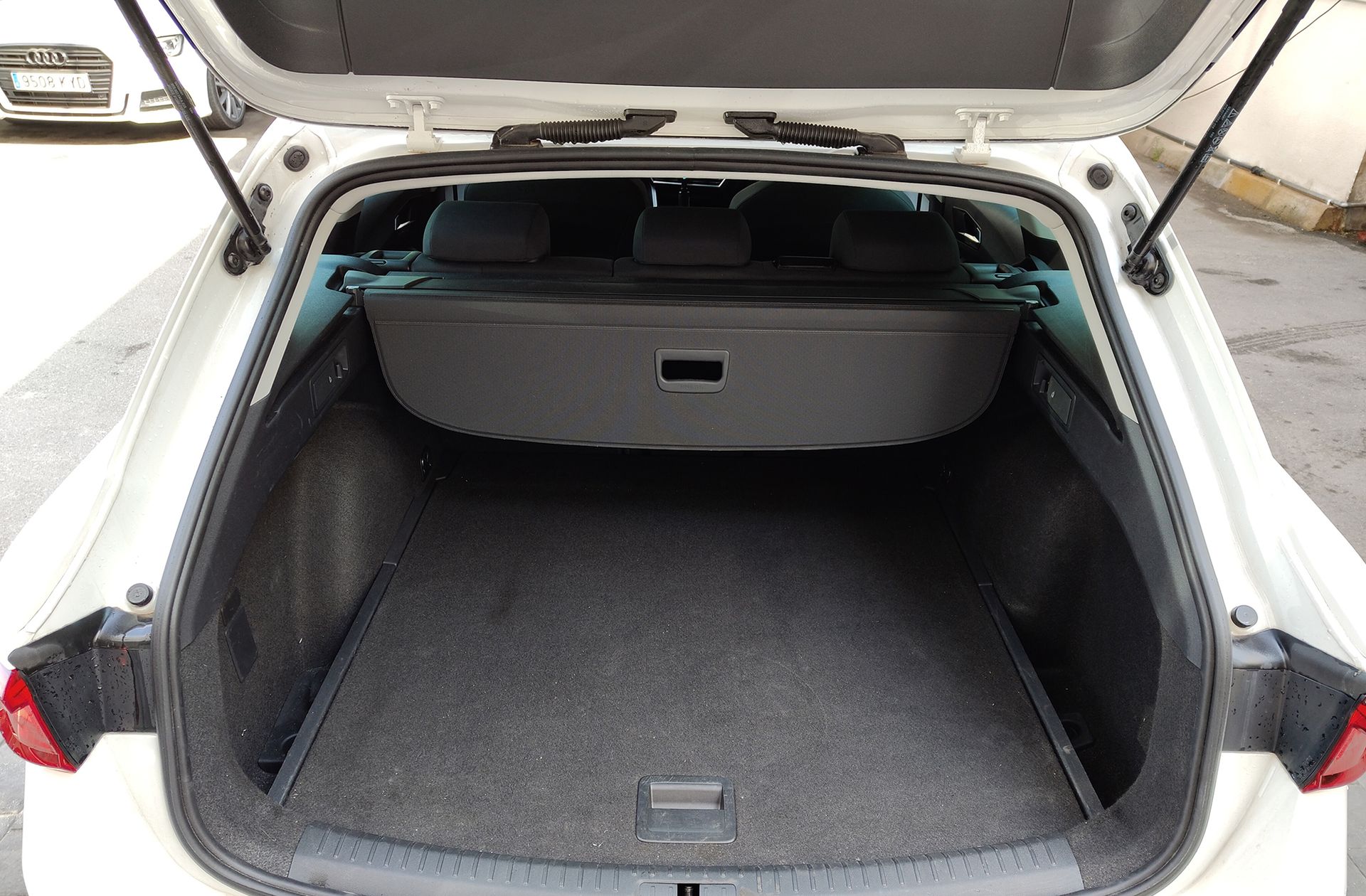 SEAT León ST 2.0 TDI Style XL DSG - foto 15