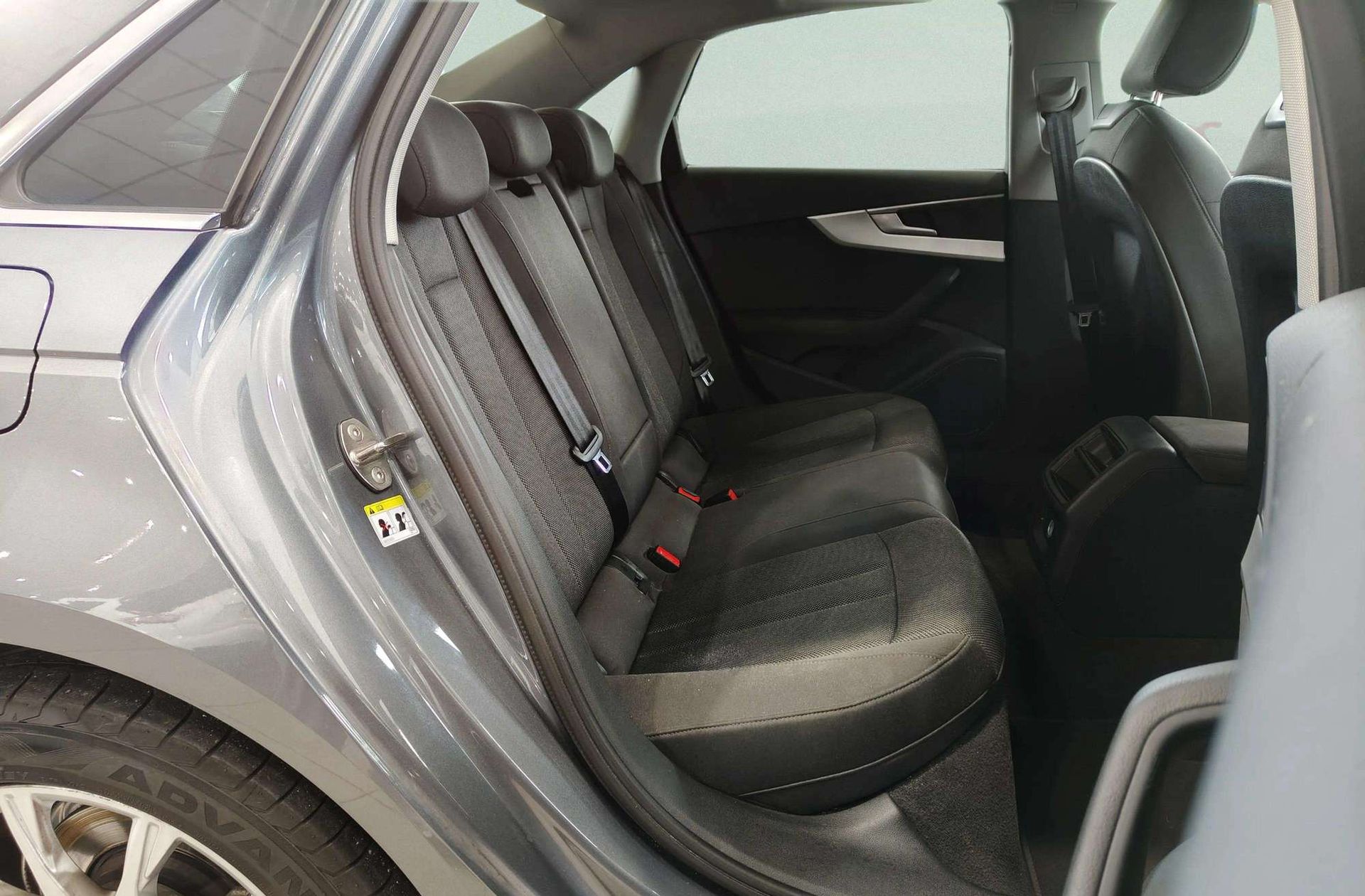 Audi A4 Advanced edition 2.0 TDI quattro S tronic - foto 16